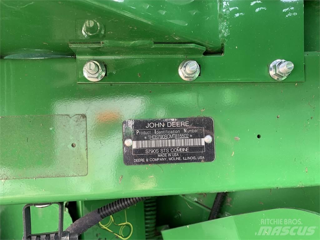 John Deere S790 Kombajny zbożowe