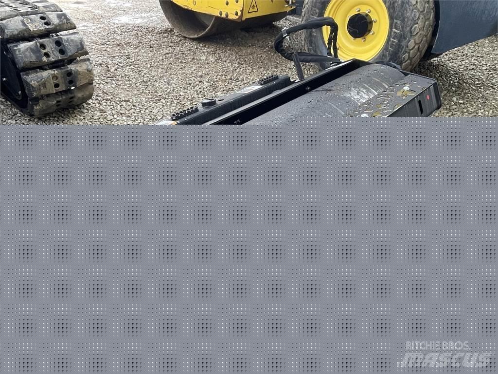 John Deere VR84C Maszyny budowlane - Inne