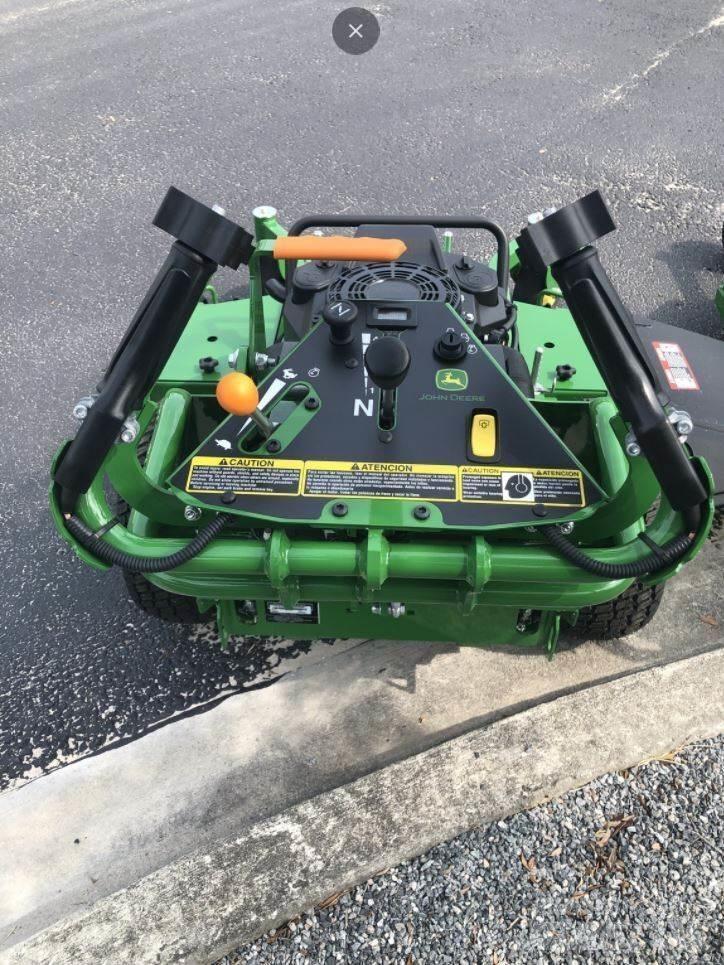 John Deere W36M Kosiarki mechaniczne z operatorem za maszyną
