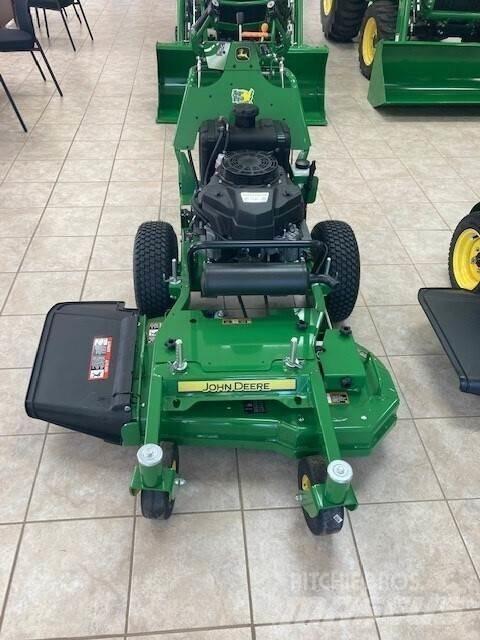 John Deere W36M Kosiarki mechaniczne z operatorem za maszyną