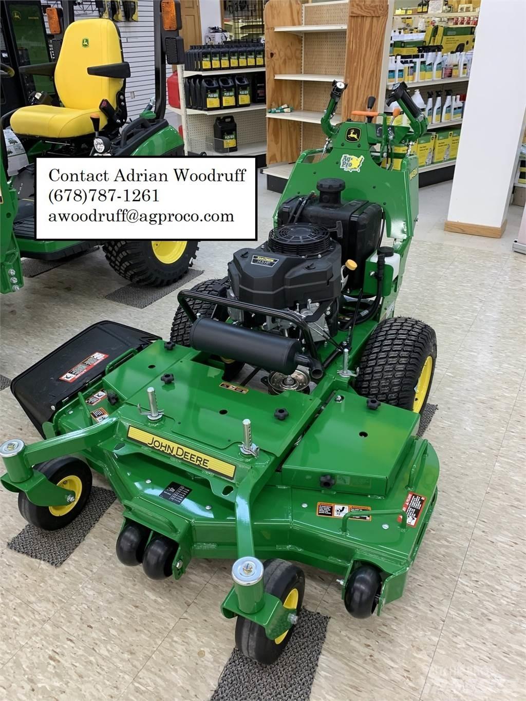 John Deere W48M Kosiarki mechaniczne z operatorem za maszyną