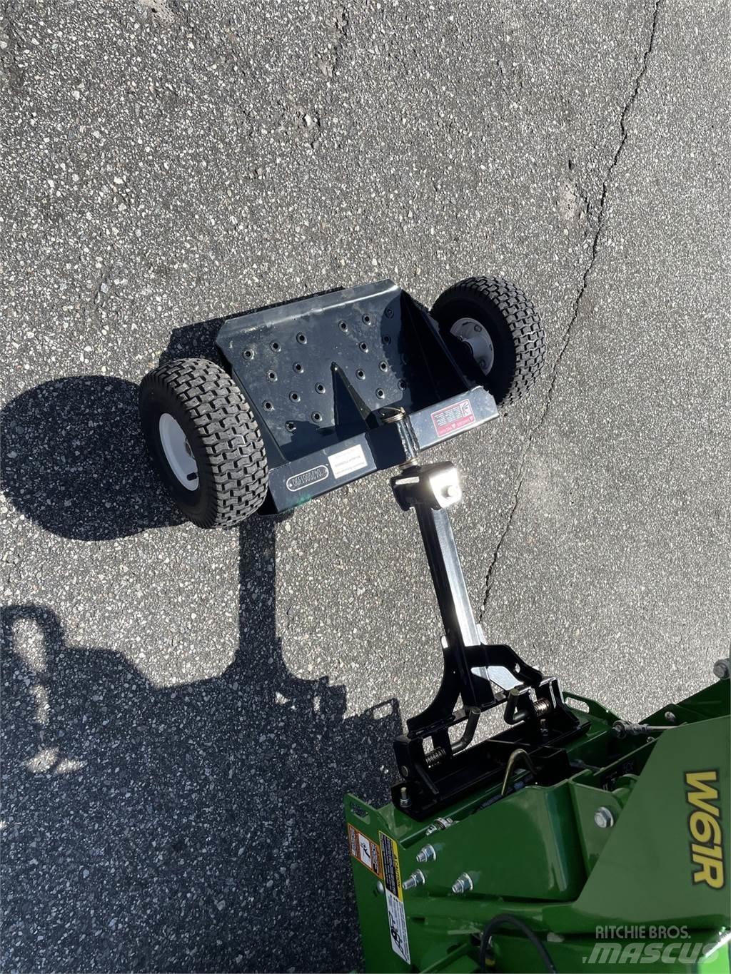 John Deere W61R Kosiarki mechaniczne z operatorem za maszyną