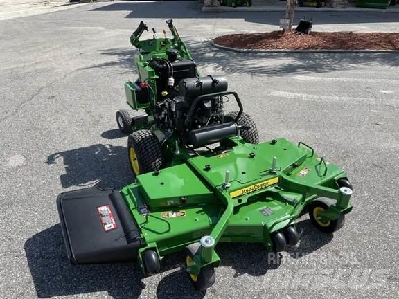 John Deere W61R Kosiarki mechaniczne z operatorem za maszyną