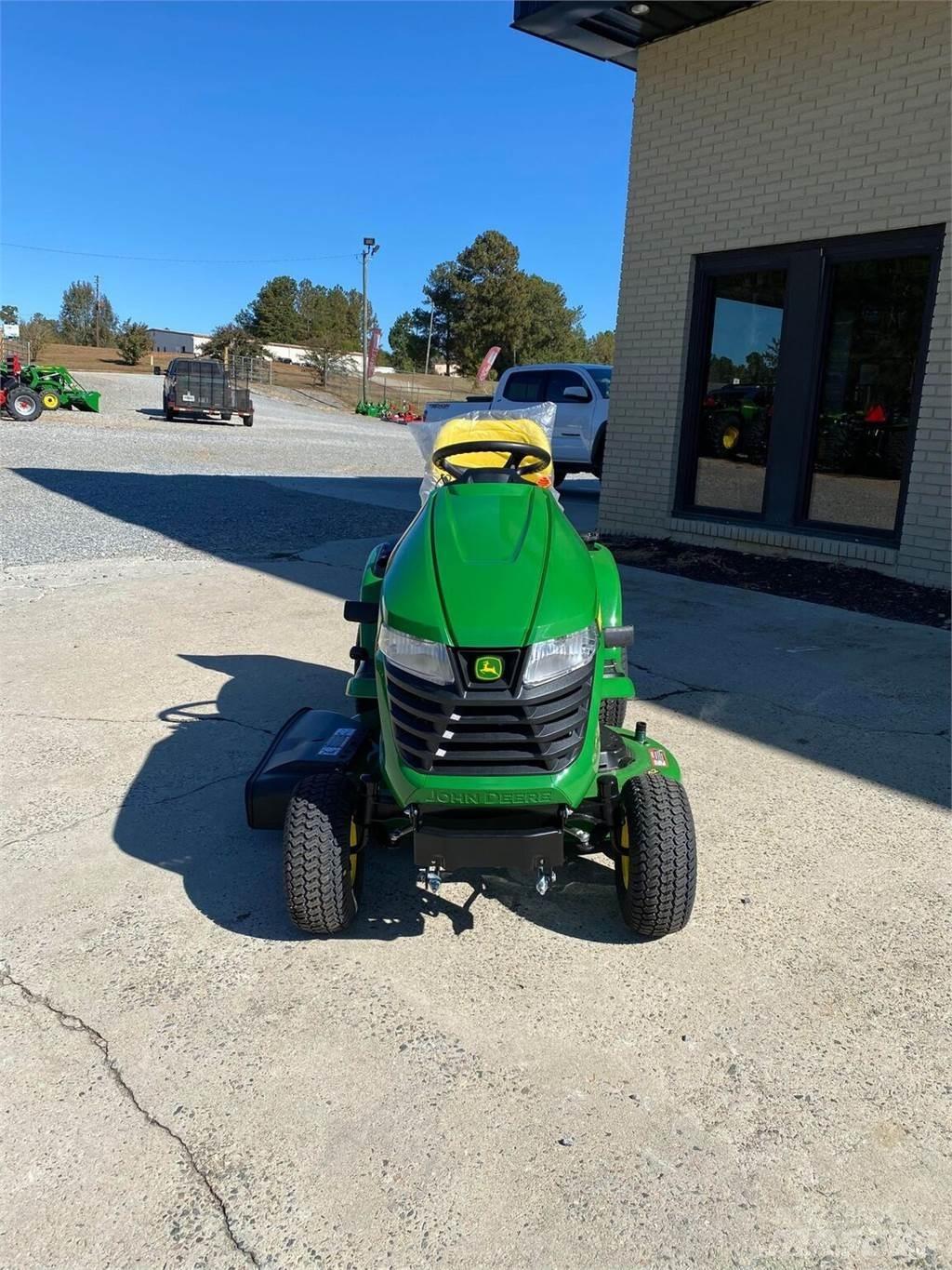 John Deere X330 Mikrociągniki
