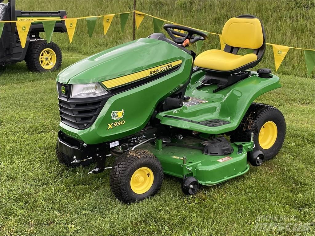 John Deere X330 Mikrociągniki