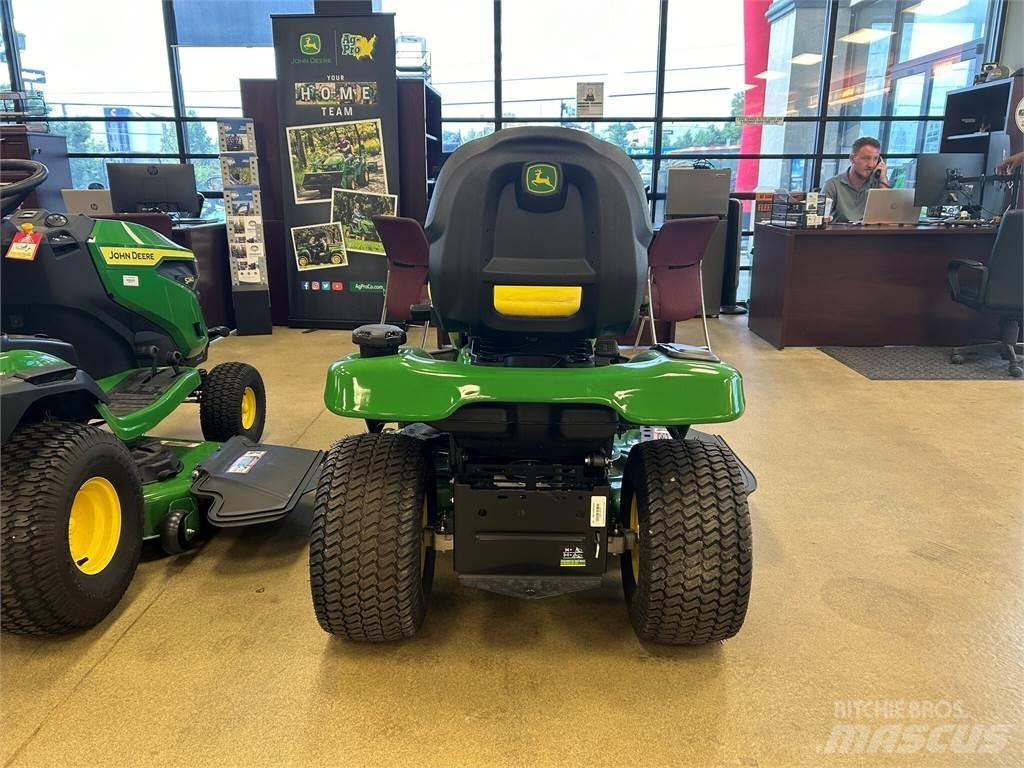 John Deere X330 Mikrociągniki