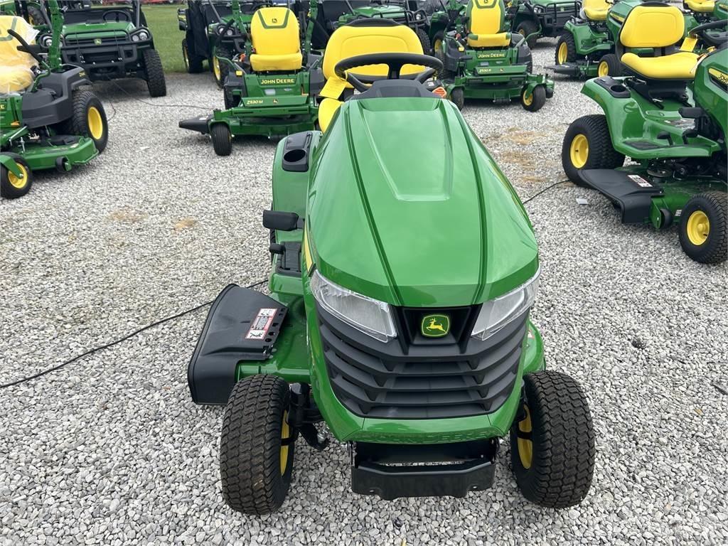 John Deere X330 Mikrociągniki