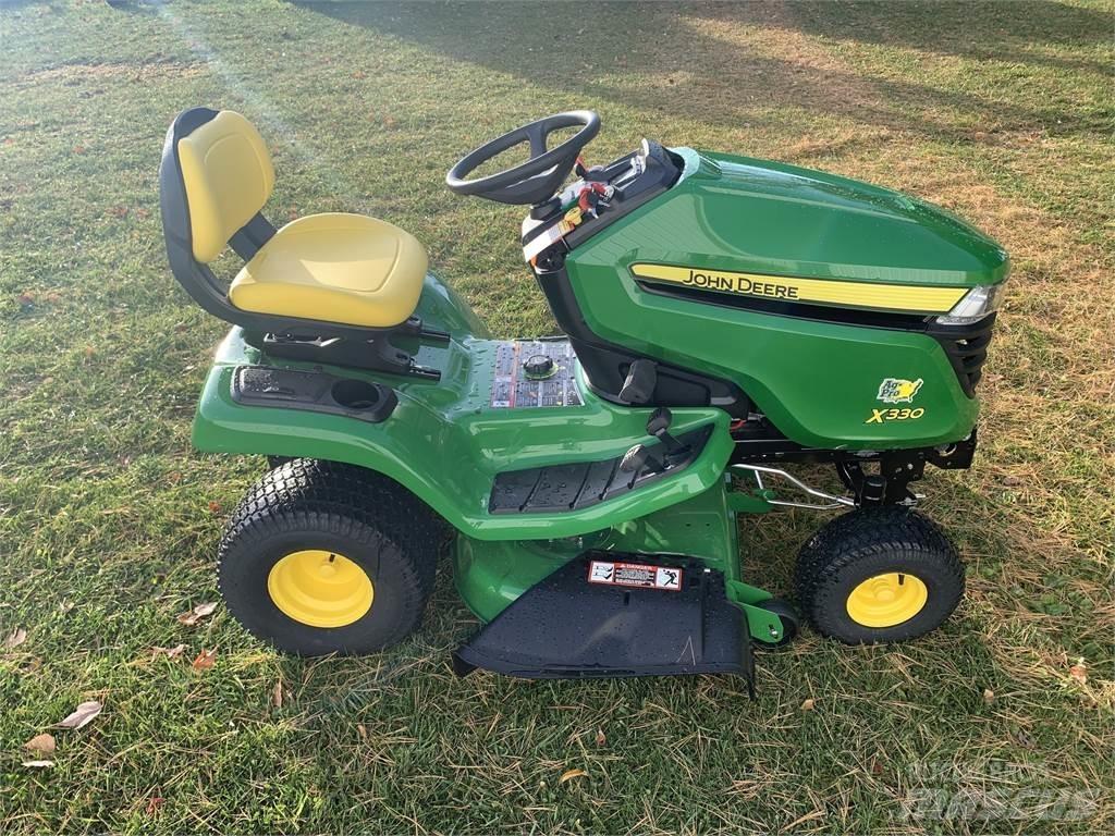 John Deere X330 Mikrociągniki