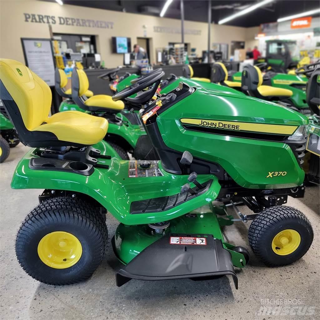 John Deere X370 Mikrociągniki