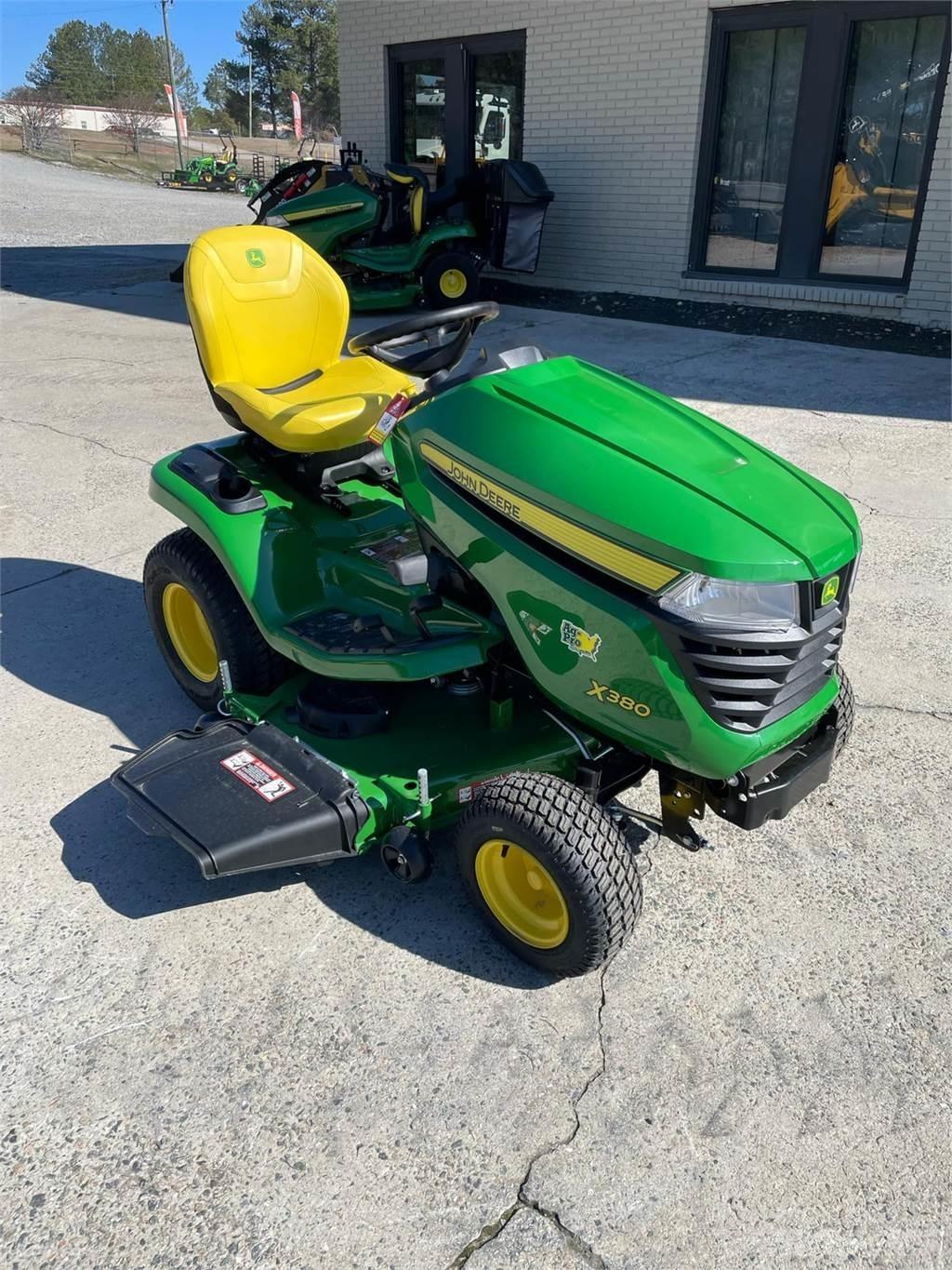 John Deere X380 Mikrociągniki