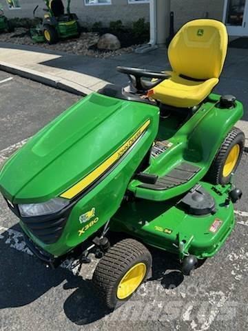 John Deere X380 Kosiarki ogrodowe