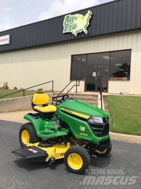 John Deere X380 Mikrociągniki