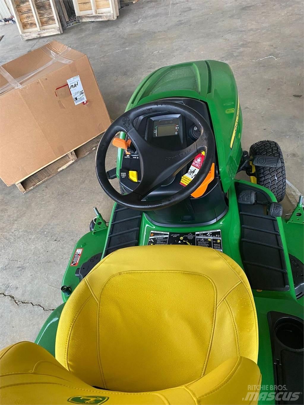 John Deere X380 Mikrociągniki