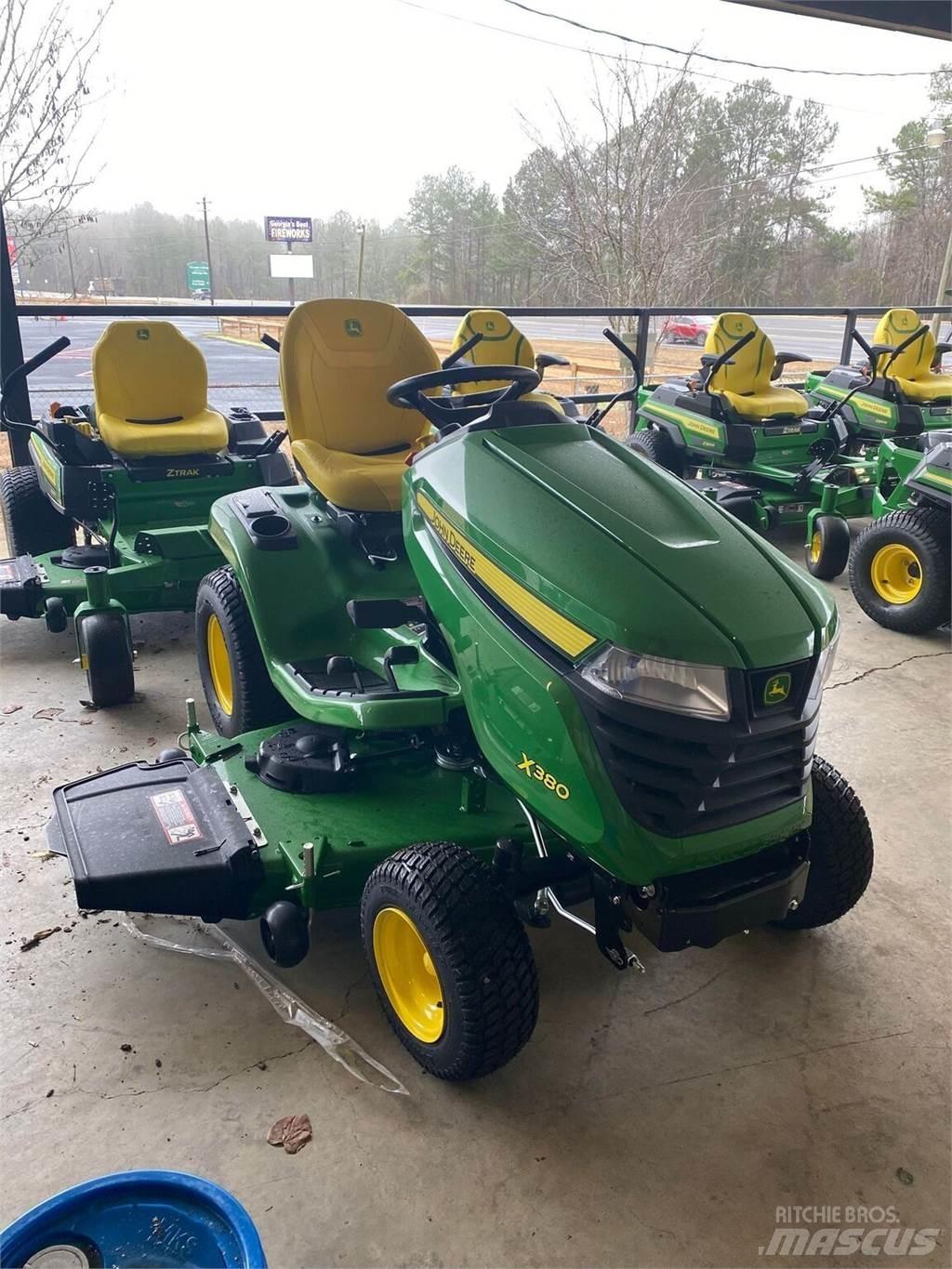 John Deere X380 Mikrociągniki