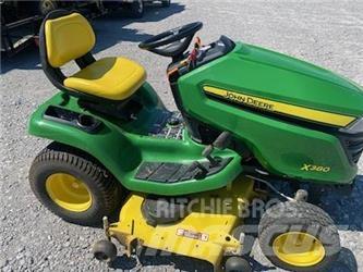John Deere X380 Mikrociągniki