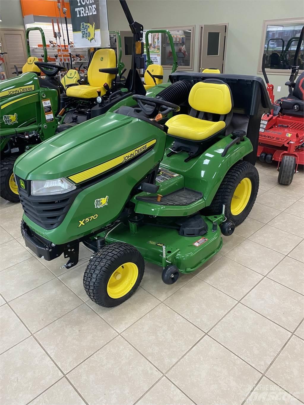 John Deere X570 Mikrociągniki