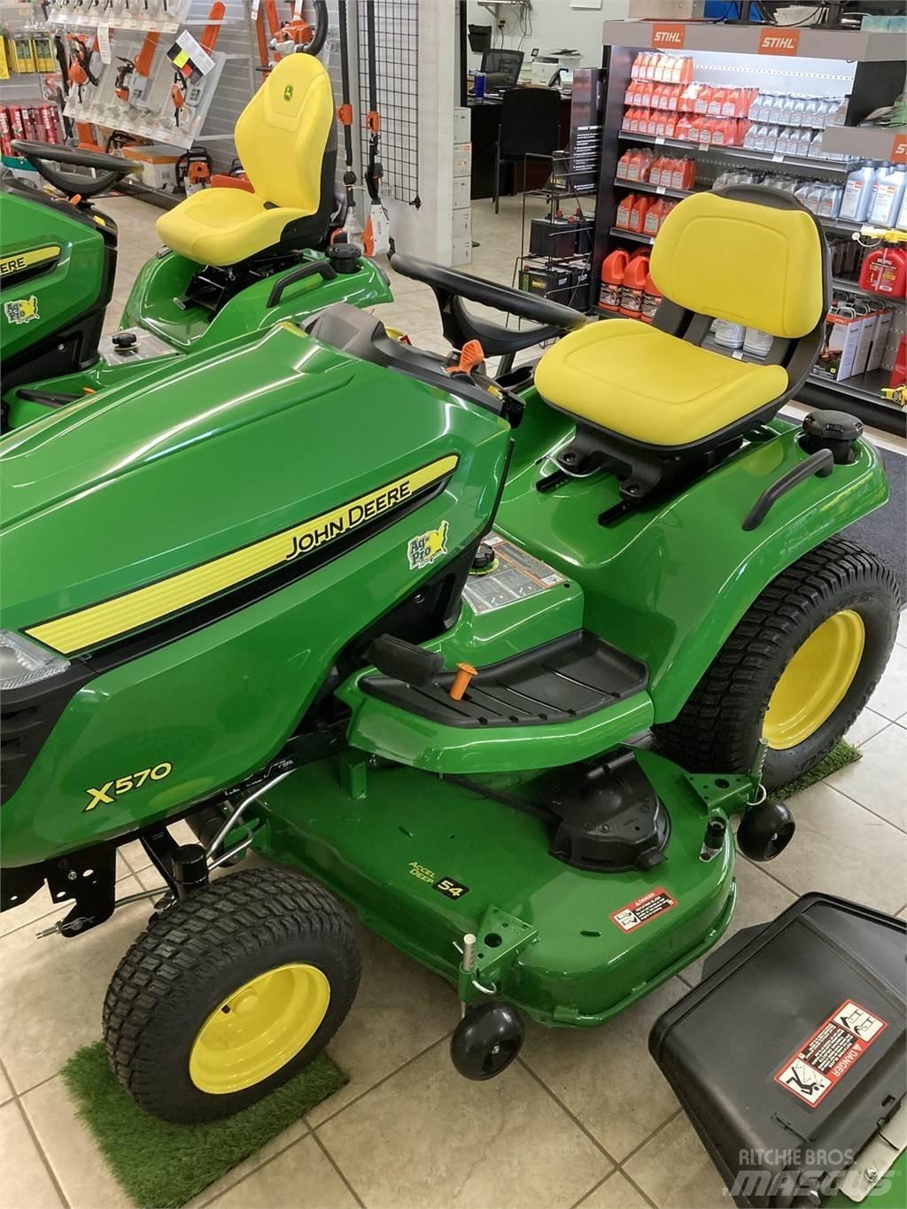 John Deere X570 Mikrociągniki