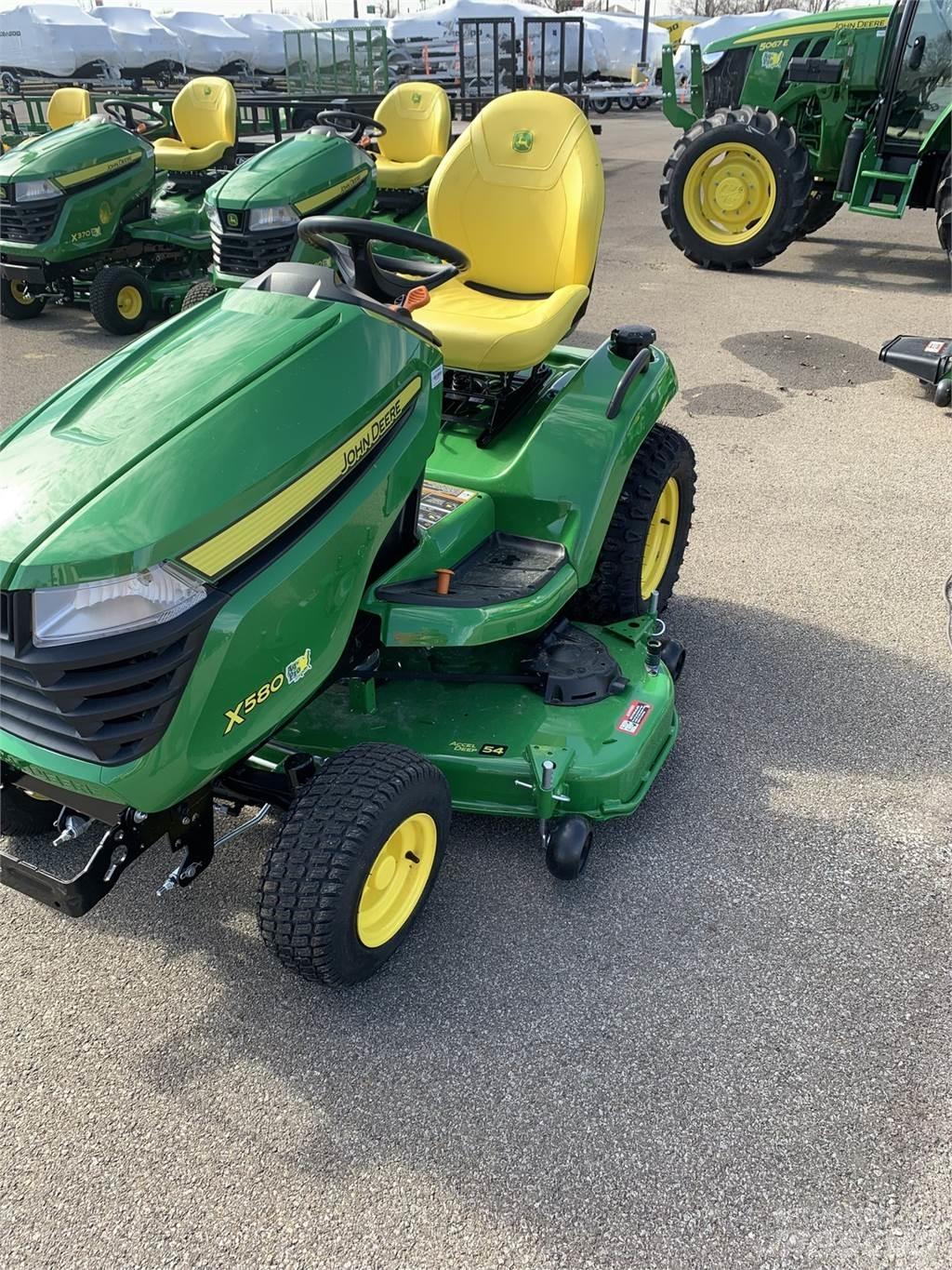 John Deere X580 Mikrociągniki
