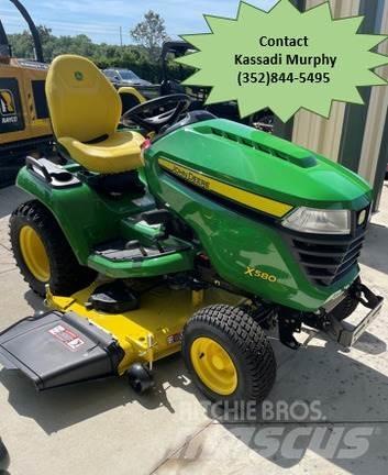 John Deere X580 Mikrociągniki