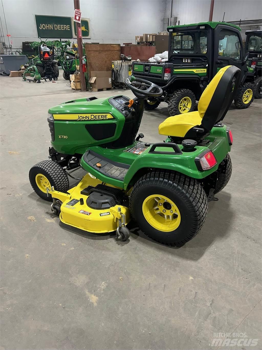 John Deere X730 Mikrociągniki