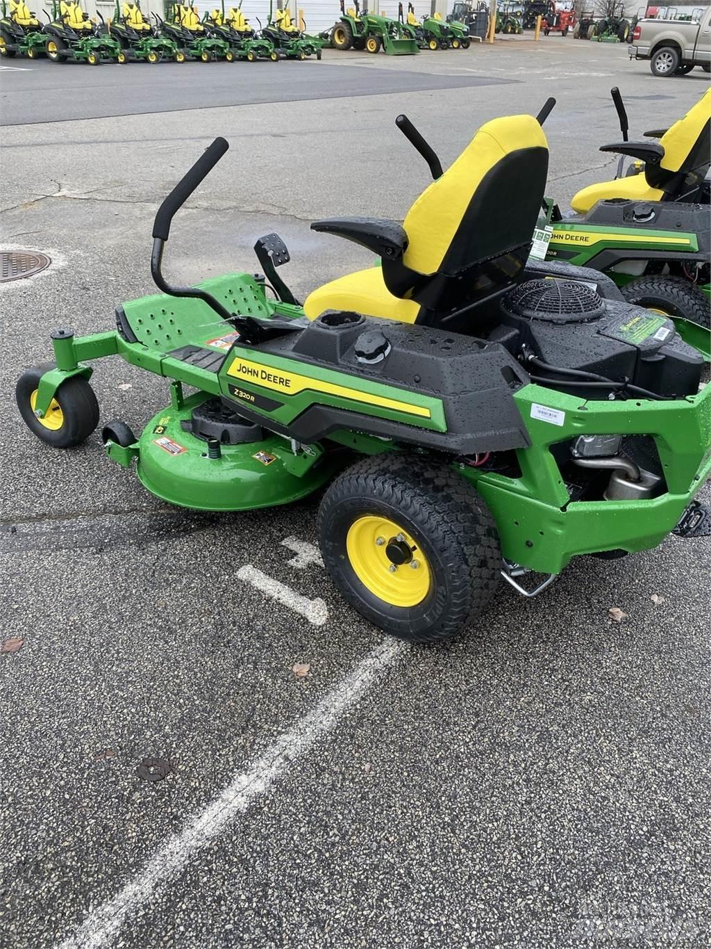 John Deere Z320R Kosiarki o zerowym promieniu skrętu