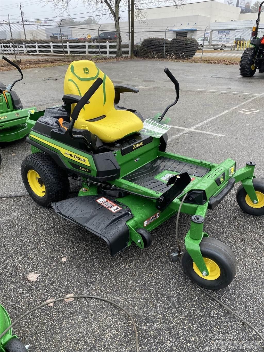 John Deere Z320R Kosiarki o zerowym promieniu skrętu