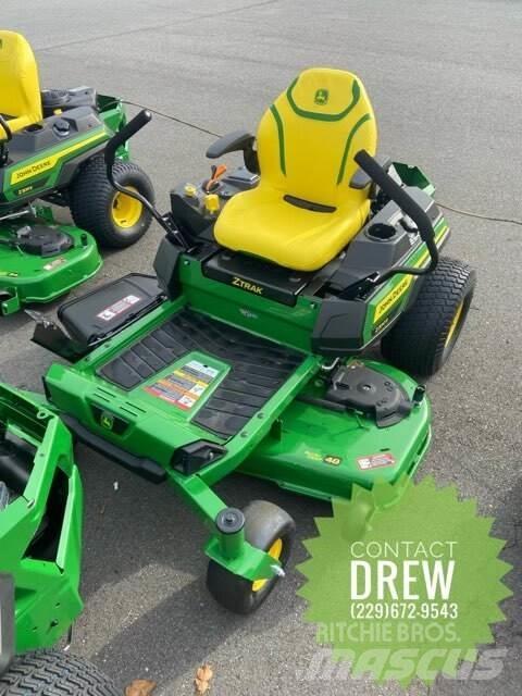 John Deere Z330R Kosiarki o zerowym promieniu skrętu