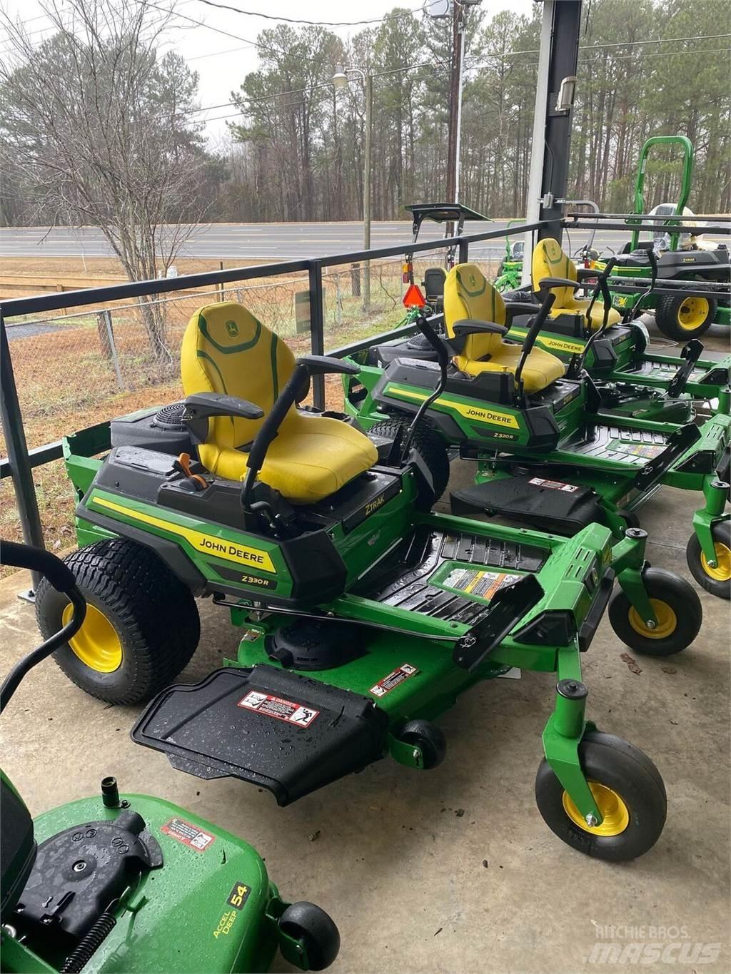 John Deere Z330R Kosiarki o zerowym promieniu skrętu