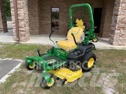 John Deere Z530M Kosiarki o zerowym promieniu skrętu
