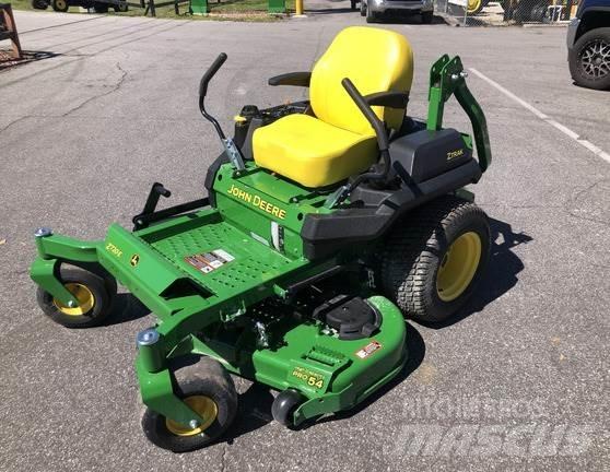 John Deere Z720E Kosiarki o zerowym promieniu skrętu