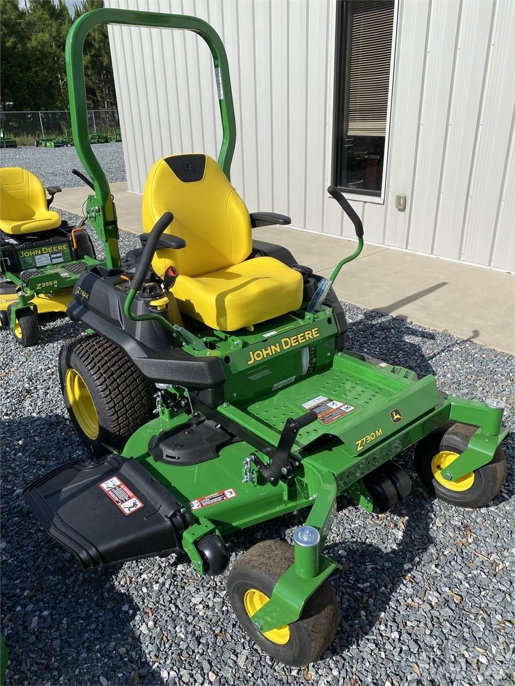 John Deere Z730M Kosiarki o zerowym promieniu skrętu