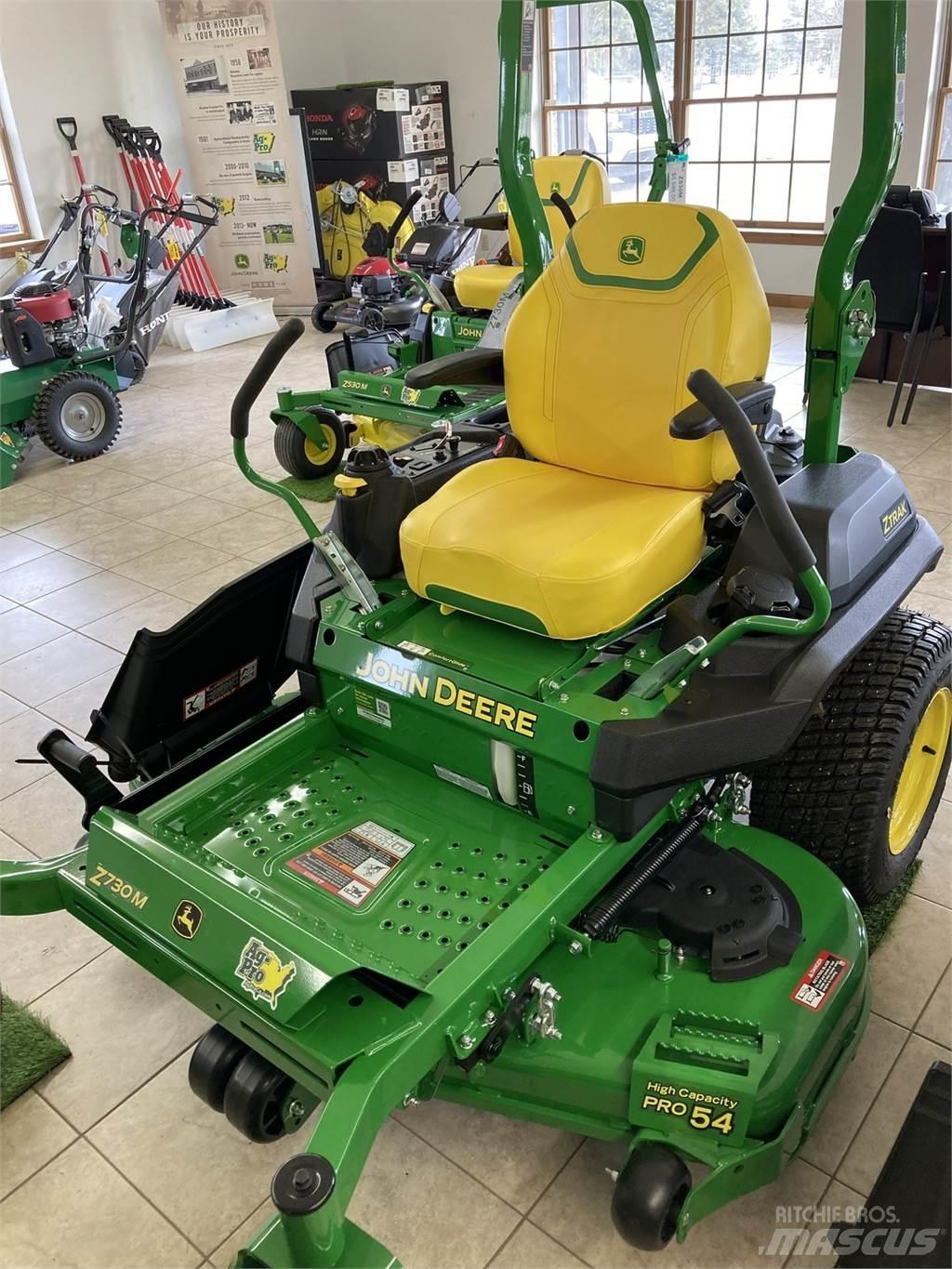 John Deere Z730M Kosiarki o zerowym promieniu skrętu