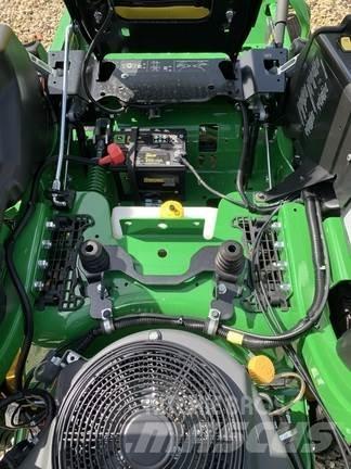 John Deere Z920M Kosiarki o zerowym promieniu skrętu