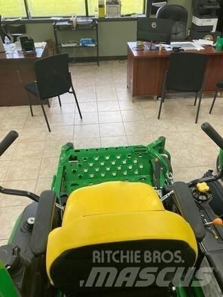 John Deere Z920M Kosiarki o zerowym promieniu skrętu