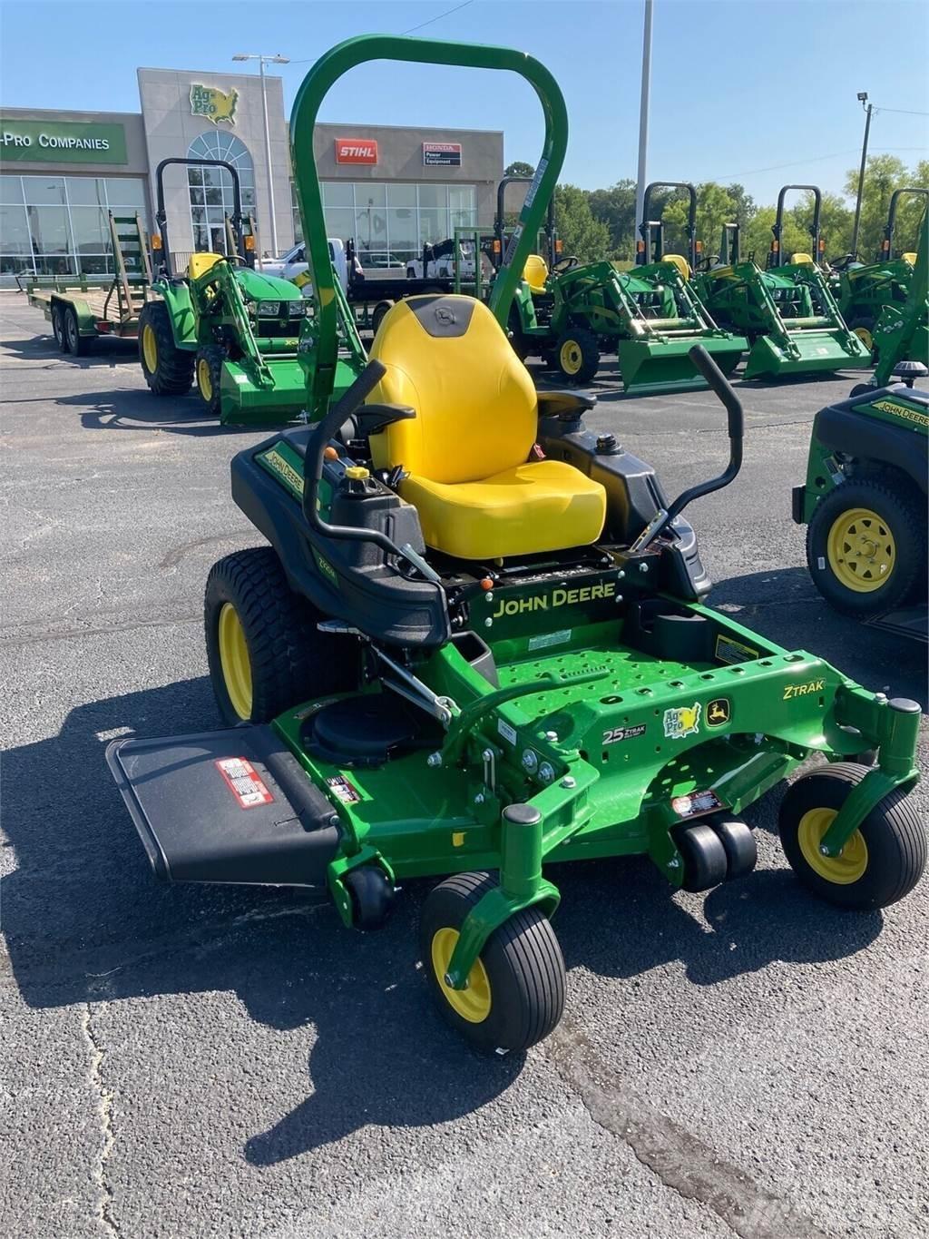 John Deere Z920M Kosiarki o zerowym promieniu skrętu
