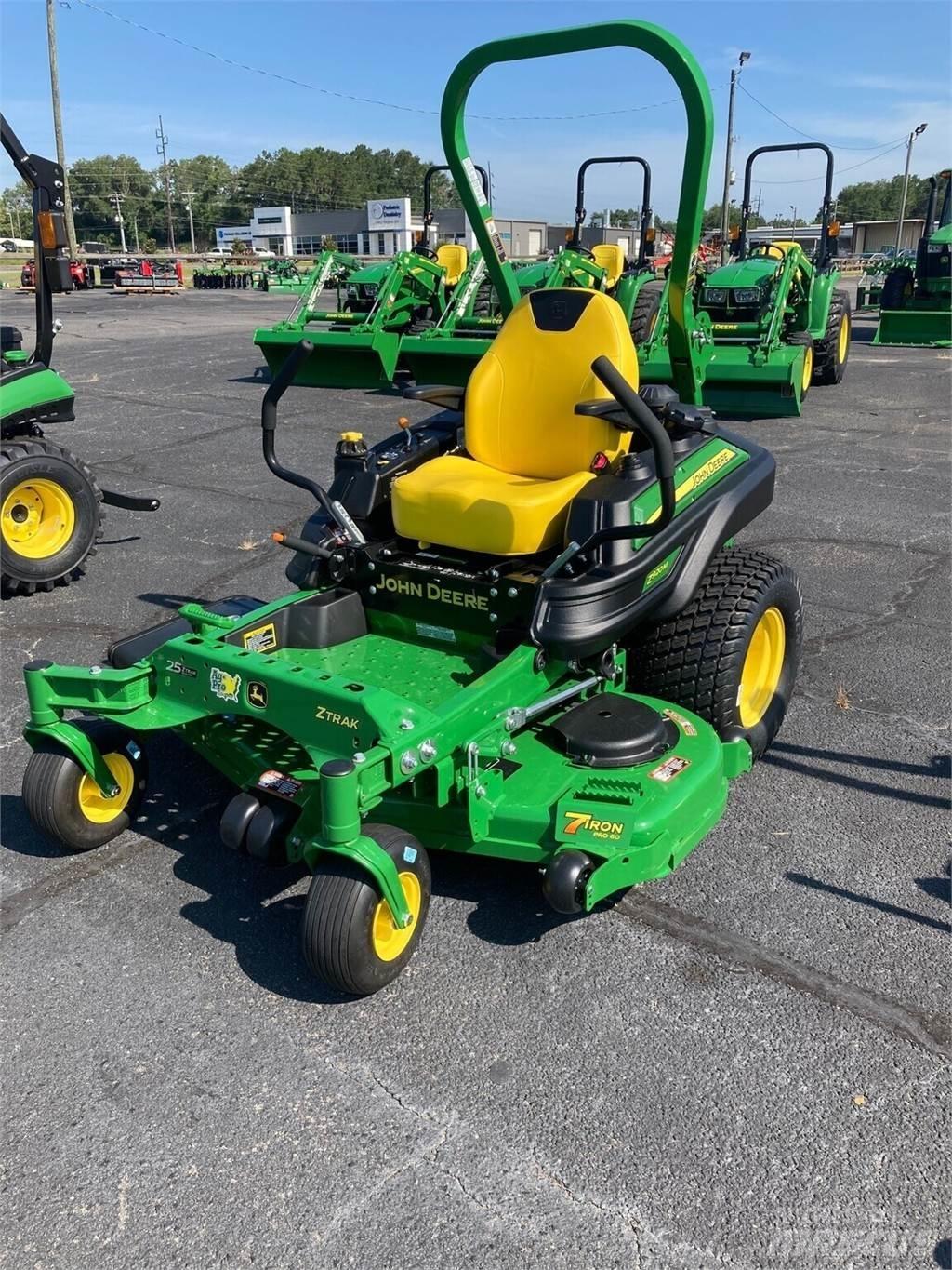 John Deere Z920M Kosiarki o zerowym promieniu skrętu