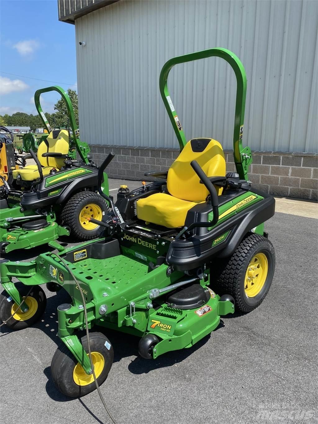John Deere Z920M Kosiarki o zerowym promieniu skrętu