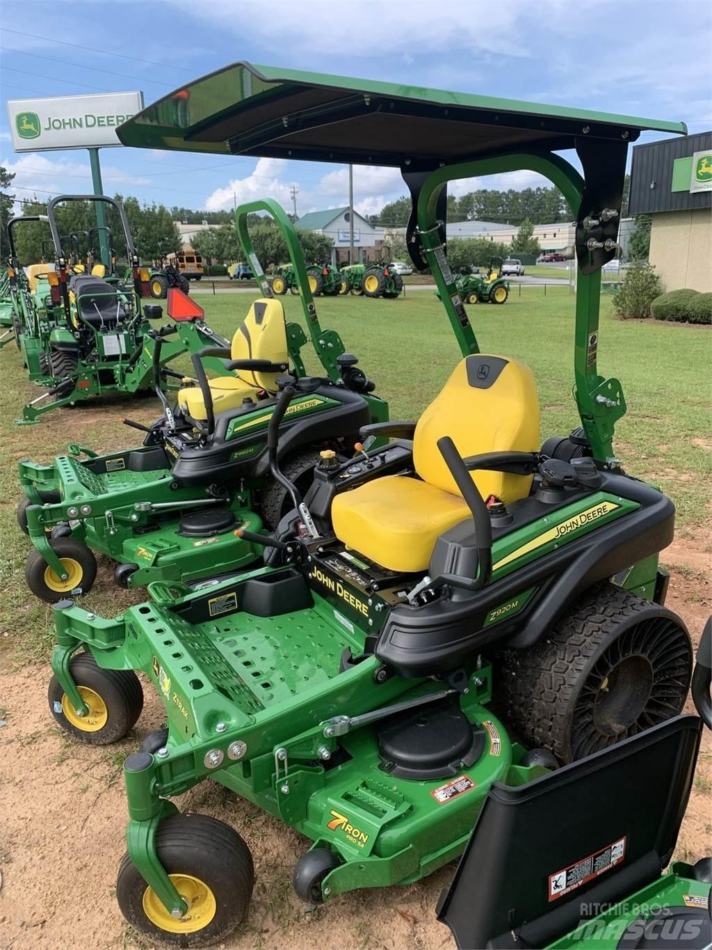John Deere Z920M Kosiarki o zerowym promieniu skrętu