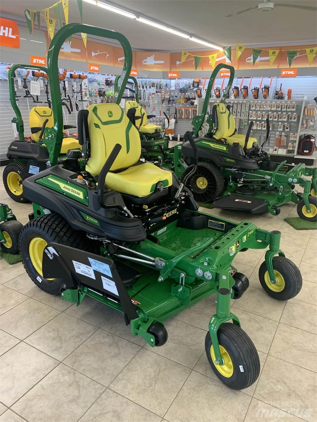 John Deere Z920M Kosiarki o zerowym promieniu skrętu