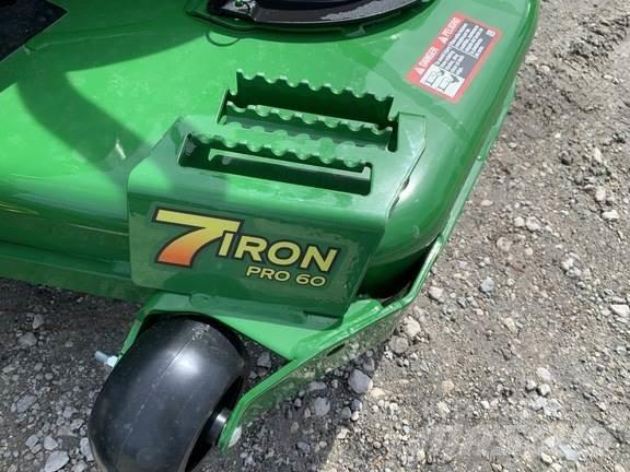 John Deere Z930M Kosiarki o zerowym promieniu skrętu