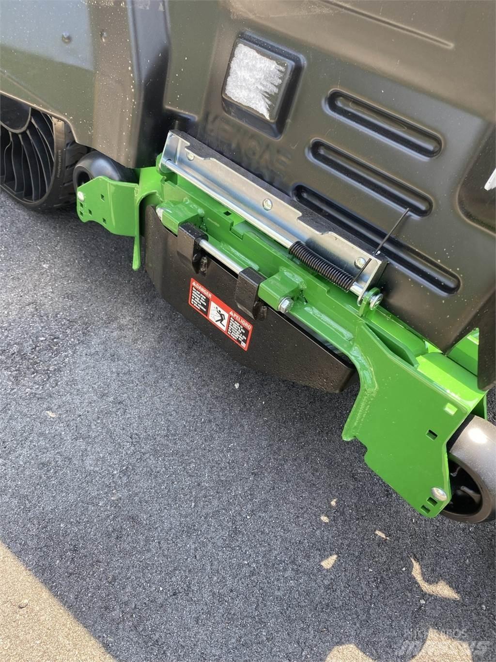 John Deere Z950M Kosiarki o zerowym promieniu skrętu