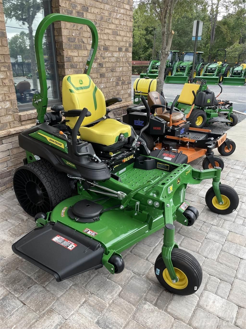 John Deere Z950M Kosiarki o zerowym promieniu skrętu