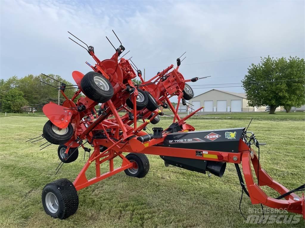 Kuhn GF7902 Zgrabiarki i przetrząsacze