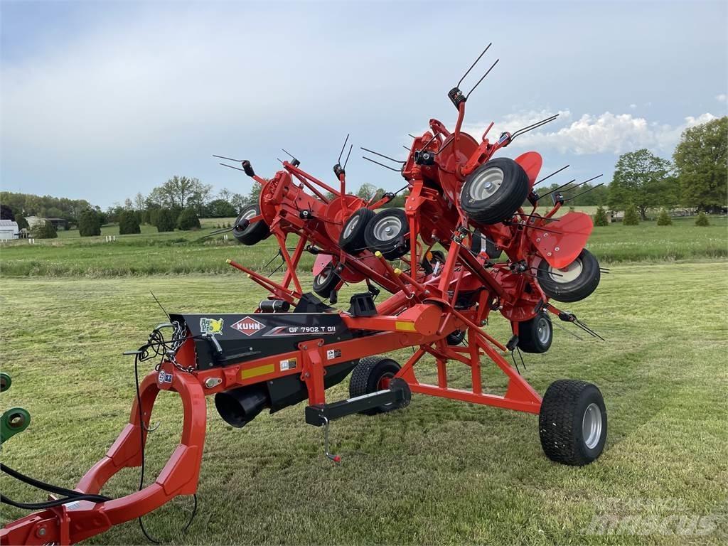 Kuhn GF7902 Zgrabiarki i przetrząsacze