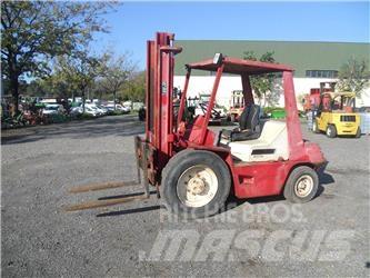 Manitou MCE25H Wózki widłowe inne