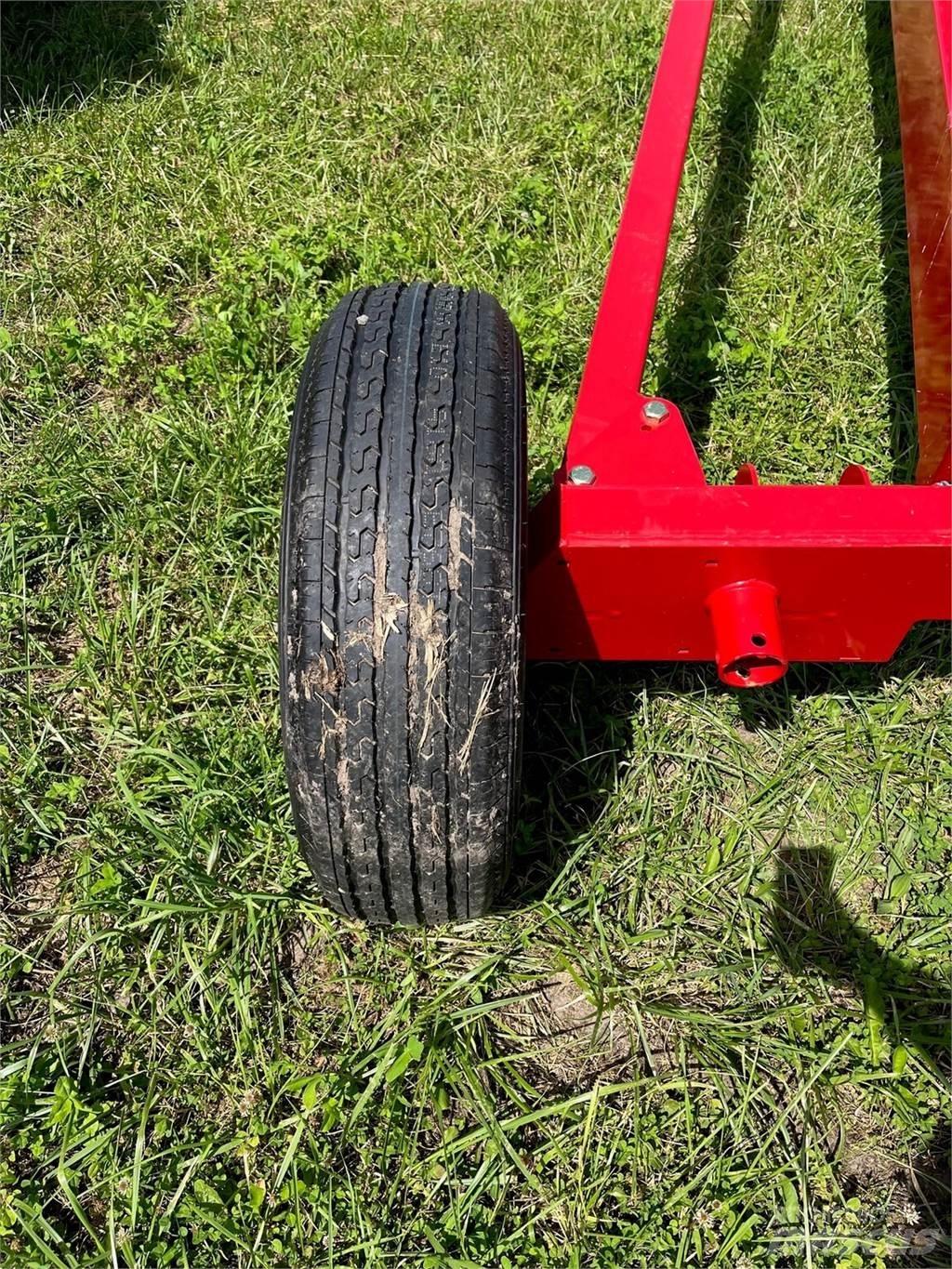 Mayrath 1063 Przyczepy zbożowe