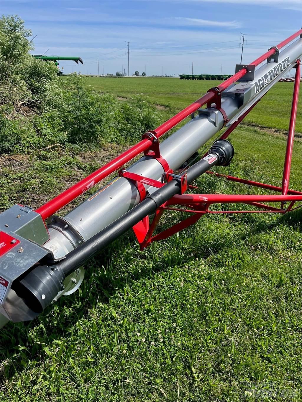 Mayrath 831 Przyczepy zbożowe