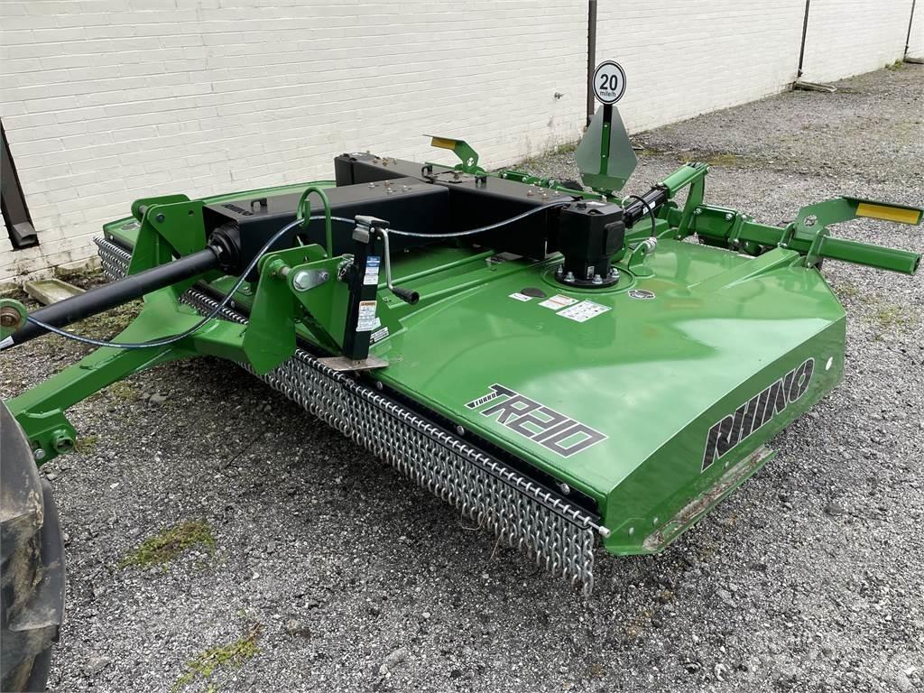 Rhino TR210 Rozdrabniacze, krajarki i odwijarki słomy
