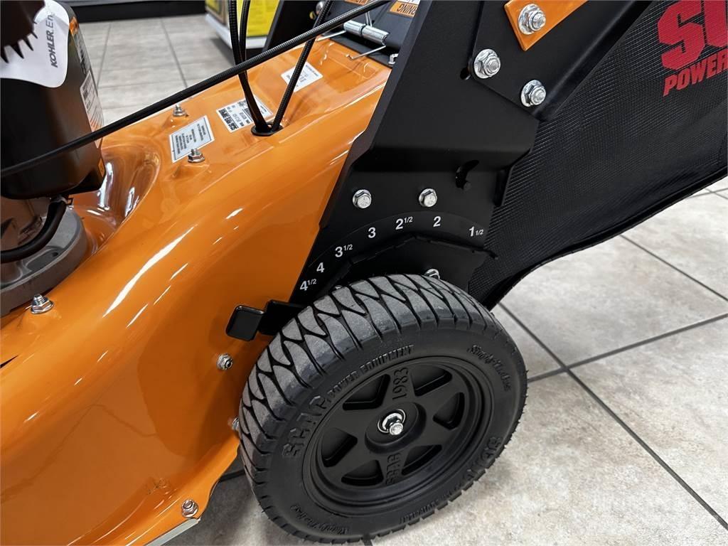 Scag SFC21-5CV Kosiarki mechaniczne z operatorem za maszyną