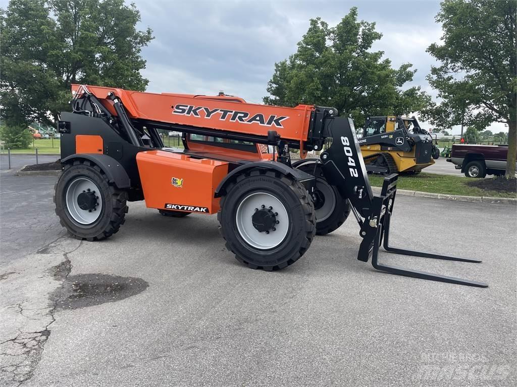 SkyTrak 8042 Ładowarki teleskopowe